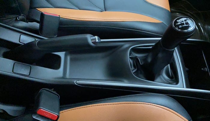 2019 Toyota Glanza G, Petrol, Manual, 53,435 km, Gear Lever