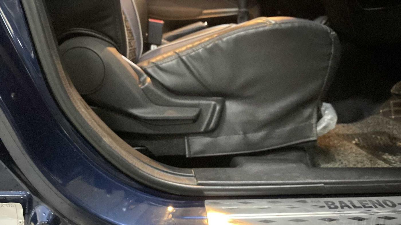 2022 Maruti Baleno DELTA PETROL 1.2, Petrol, Manual, 13,735 km, Driver Side Adjustment Panel