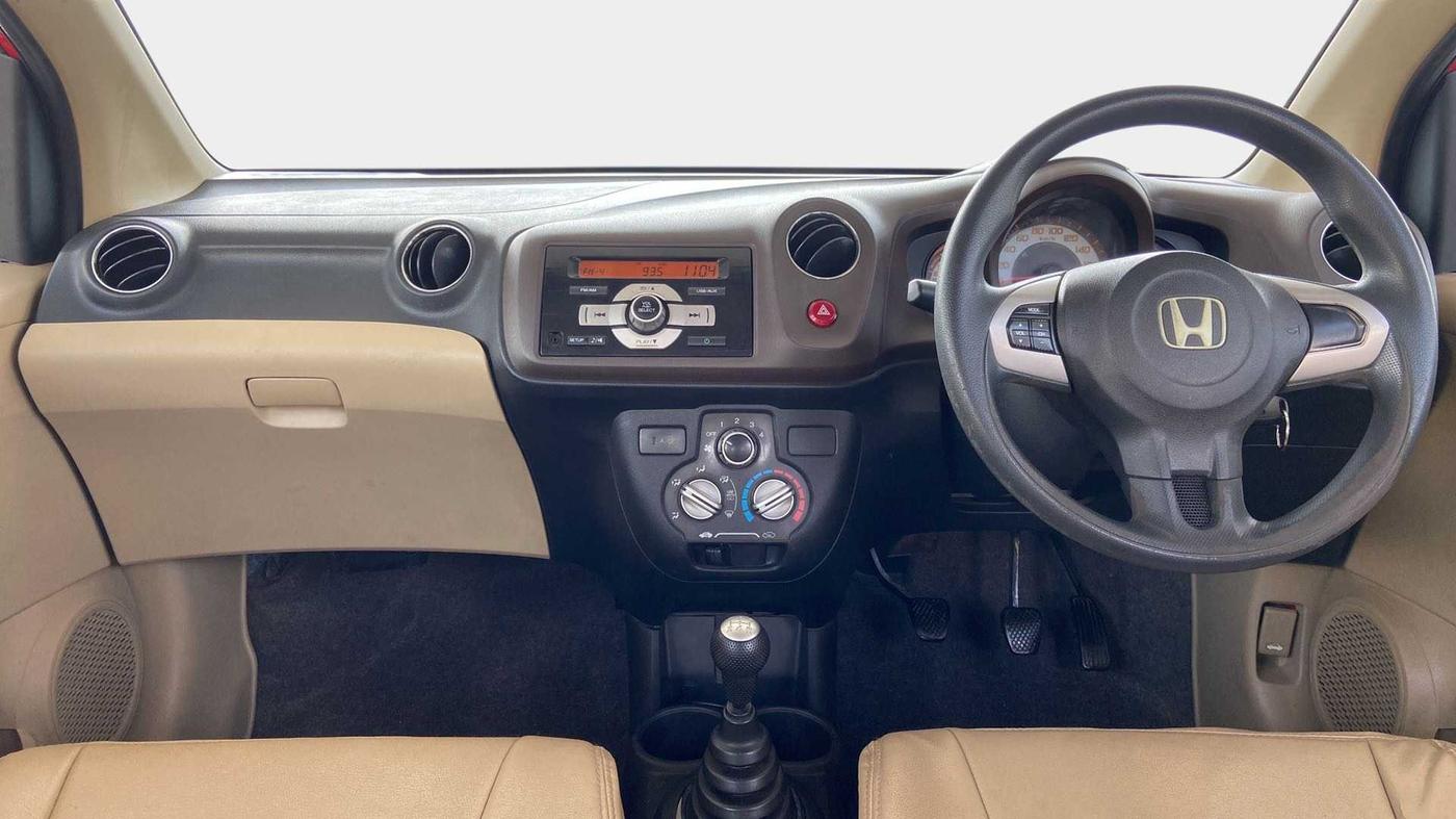 2012 Honda Brio S MT, Petrol, Manual, 63,240 km, Dashboard