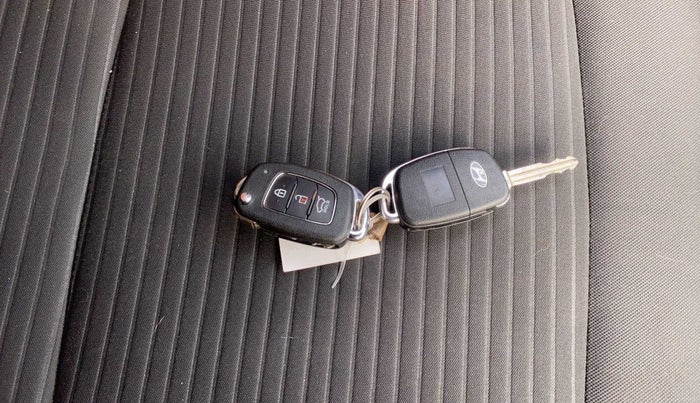 2016 Hyundai i20 Active 1.2 S, Petrol, Manual, 49,354 km, Key Close Up