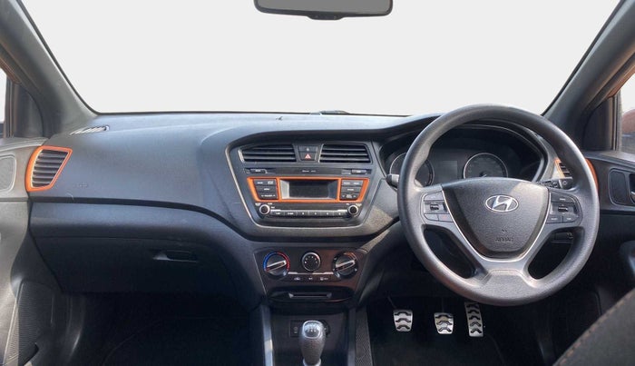 2016 Hyundai i20 Active 1.2 S, Petrol, Manual, 49,354 km, Dashboard