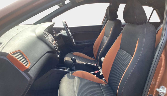 2016 Hyundai i20 Active 1.2 S, Petrol, Manual, 49,354 km, Right Side Front Door Cabin