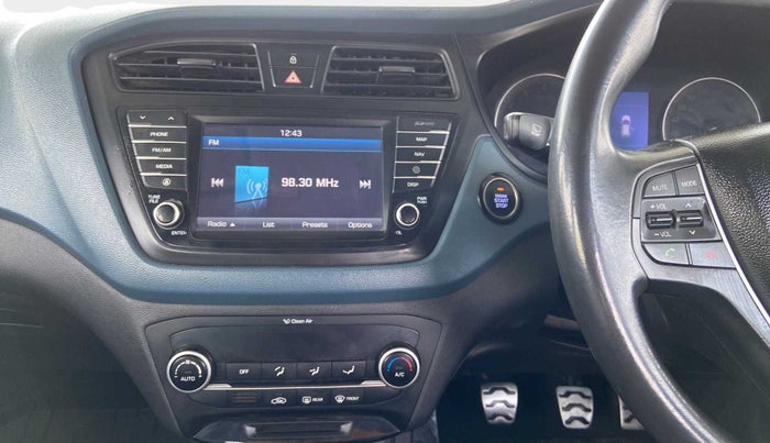 2016 Hyundai i20 Active 1.2 SX, Petrol, Manual, 1,24,102 km, Air Conditioner