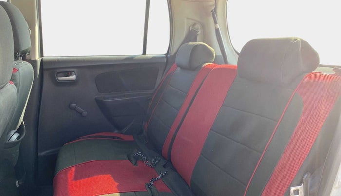 2011 Maruti Wagon R 1.0 LXI, Petrol, Manual, 71,397 km, Right Side Rear Door Cabin