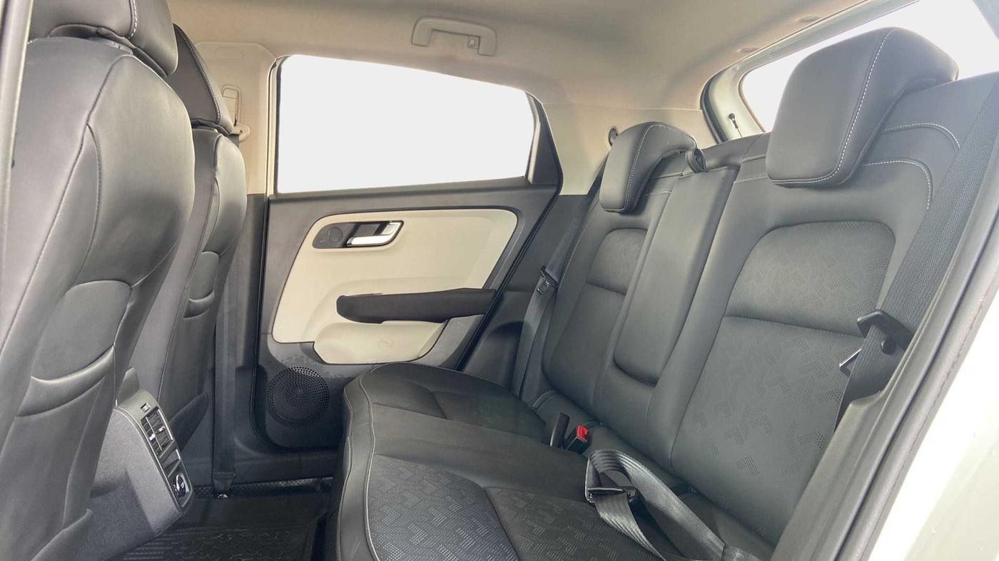 2021 Tata ALTROZ XZ PLUS DIESEL, Diesel, Manual, 9,140 km, Right Side Rear Door Cabin
