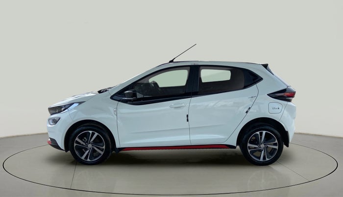 2021 Tata ALTROZ XZ PLUS DIESEL, Diesel, Manual, 9,140 km, Left Side