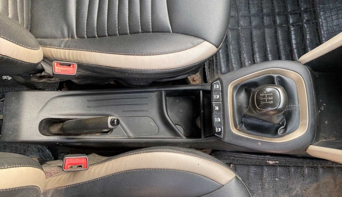 2018 Hyundai NEW SANTRO SPORTZ CNG, CNG, Manual, 90,389 km, Gear Lever