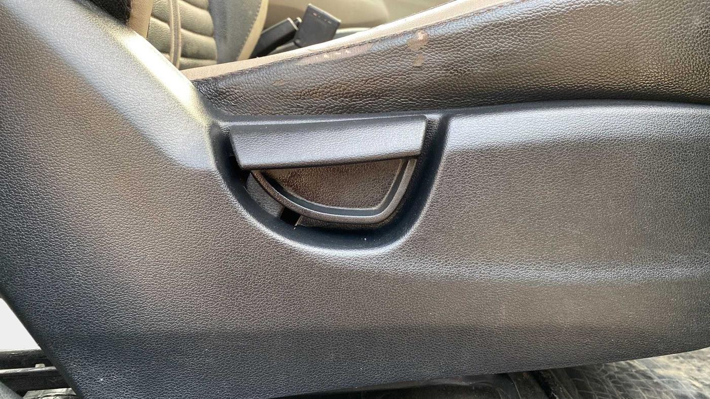 2018 Hyundai NEW SANTRO SPORTZ CNG, CNG, Manual, 90,389 km, Driver Side Adjustment Panel