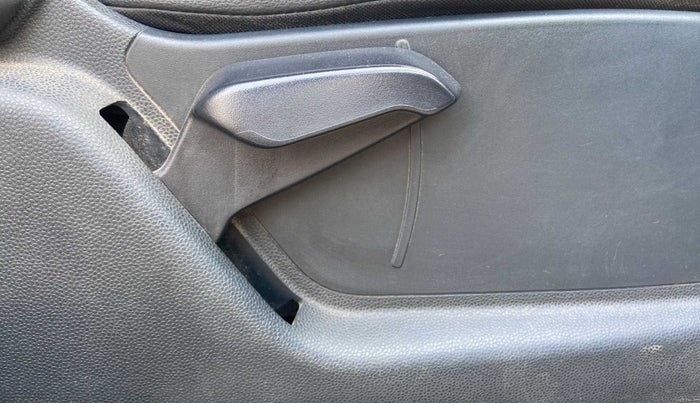 2018 Ford Ecosport TITANIUM 1.5L SPORTS(SUNROOF) DIESEL, Diesel, Manual, 71,540 km, Driver Side Adjustment Panel