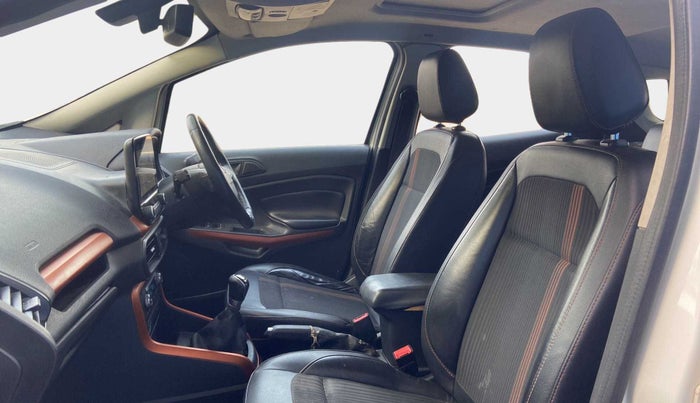 2018 Ford Ecosport TITANIUM 1.5L SPORTS(SUNROOF) DIESEL, Diesel, Manual, 71,540 km, Right Side Front Door Cabin
