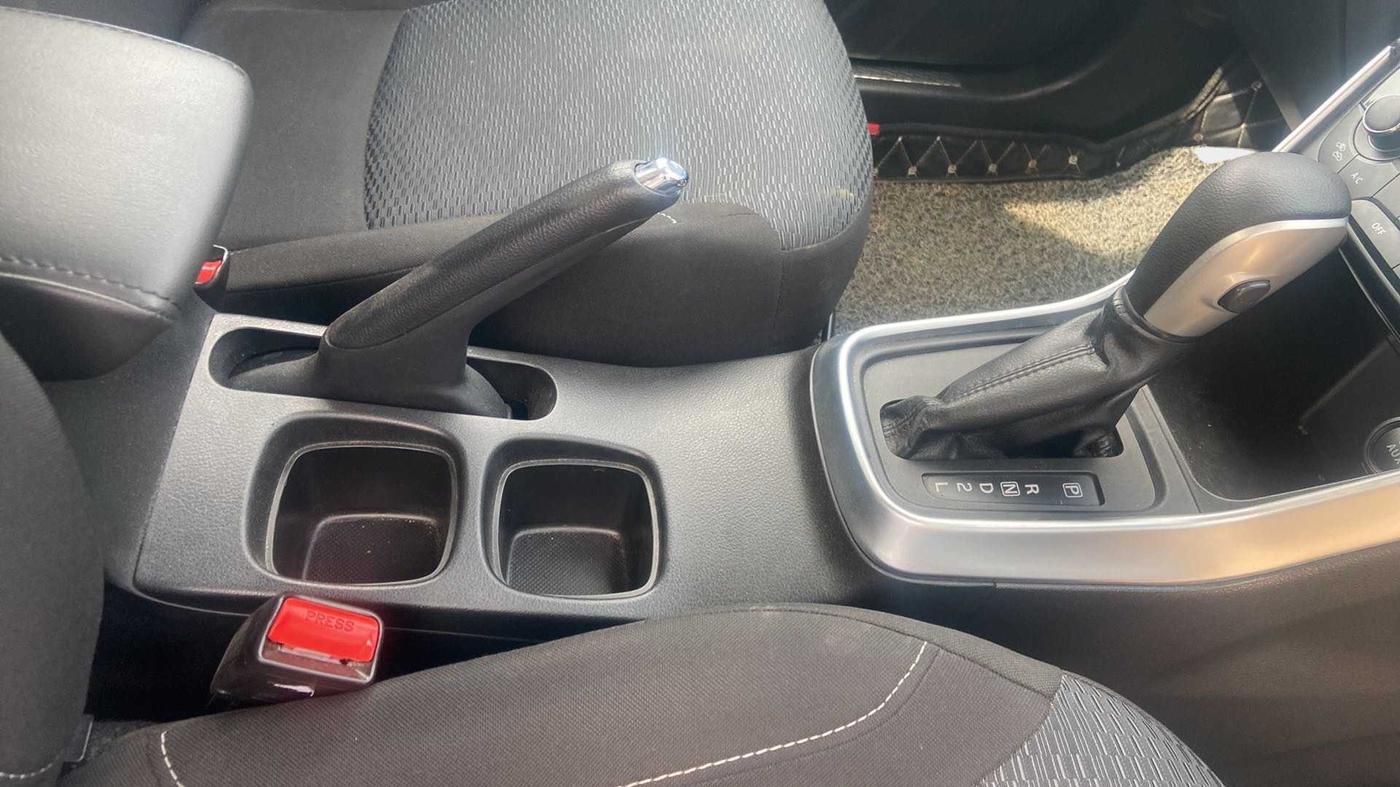 2021 Maruti S Cross ZETA AT 1.5, Petrol, Automatic, 15,536 km, Gear Lever