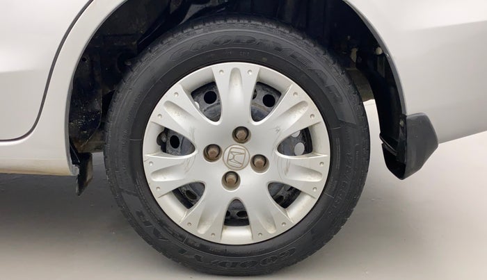 2013 Honda Amaze 1.2L I-VTEC S, Petrol, Manual, 44,684 km, Left Rear Wheel