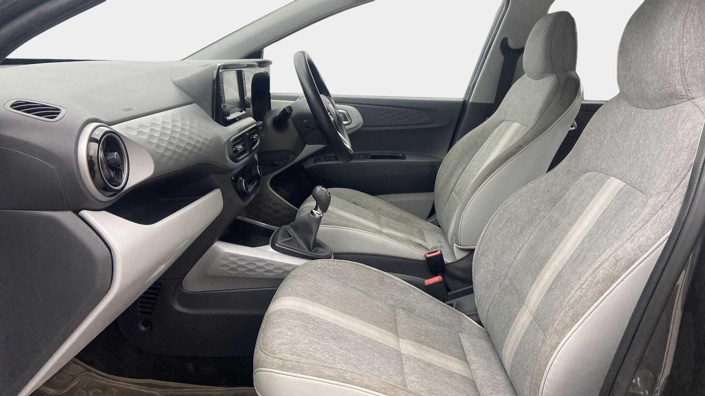 2021 Hyundai GRAND I10 NIOS SPORTZ 1.2 KAPPA VTVT, Petrol, Manual, 22,799 km, Right Side Front Door Cabin