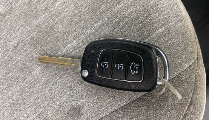 2021 Hyundai GRAND I10 NIOS SPORTZ 1.2 KAPPA VTVT, Petrol, Manual, 22,799 km, Key Close Up
