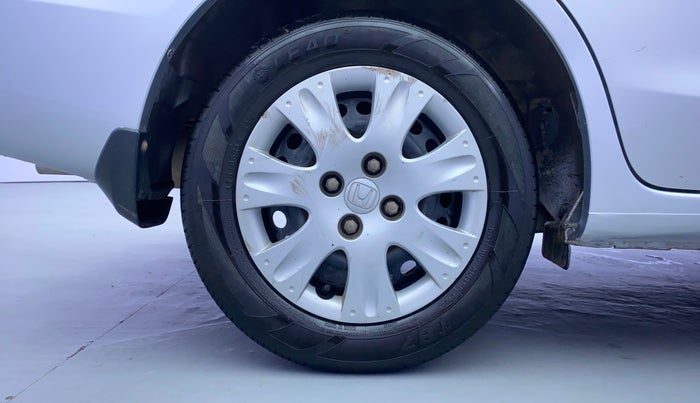 2014 Honda Amaze 1.2L I-VTEC S, Petrol, Manual, 75,750 km, Right Rear Wheel