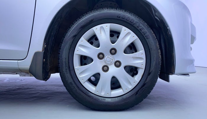 2014 Honda Amaze 1.2L I-VTEC S, Petrol, Manual, 75,750 km, Right Front Wheel