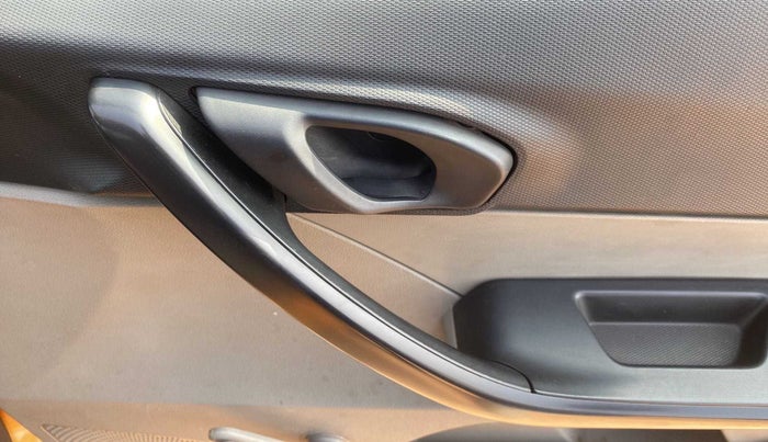 2018 Tata Tiago XE PETROL, Petrol, Manual, 18,011 km, Driver Side Door Panels Control
