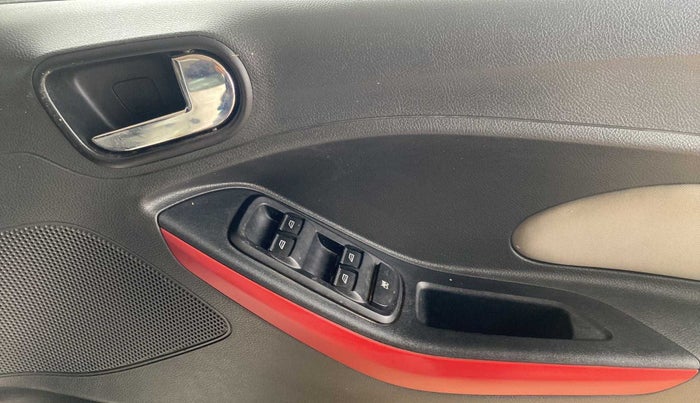 2020 Ford FREESTYLE FLAIR EDITION 1.2 PETROL, Petrol, Manual, 38,601 km, Driver Side Door Panels Control