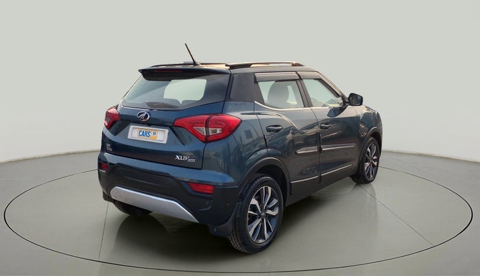 2020 Mahindra XUV300 W8 (O) 1.5 DIESEL AMT, Diesel, Automatic, 13,248 km, Right Back Diagonal