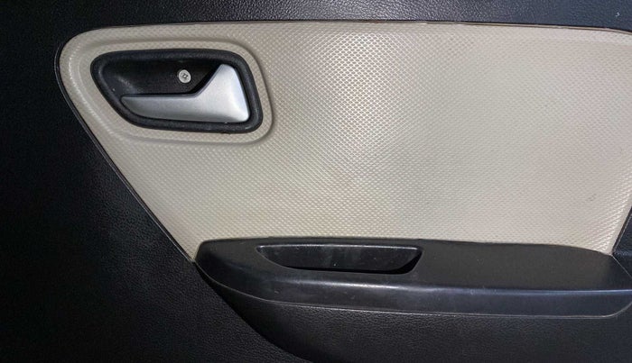 2019 Maruti Alto LXI, Petrol, Manual, 48,298 km, Driver Side Door Panels Control