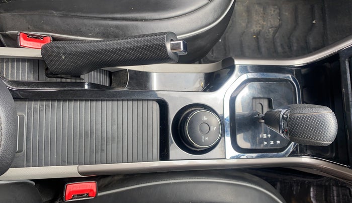 2018 Tata NEXON XZA PLUS PETROL, Petrol, Automatic, 63,160 km, Gear Lever