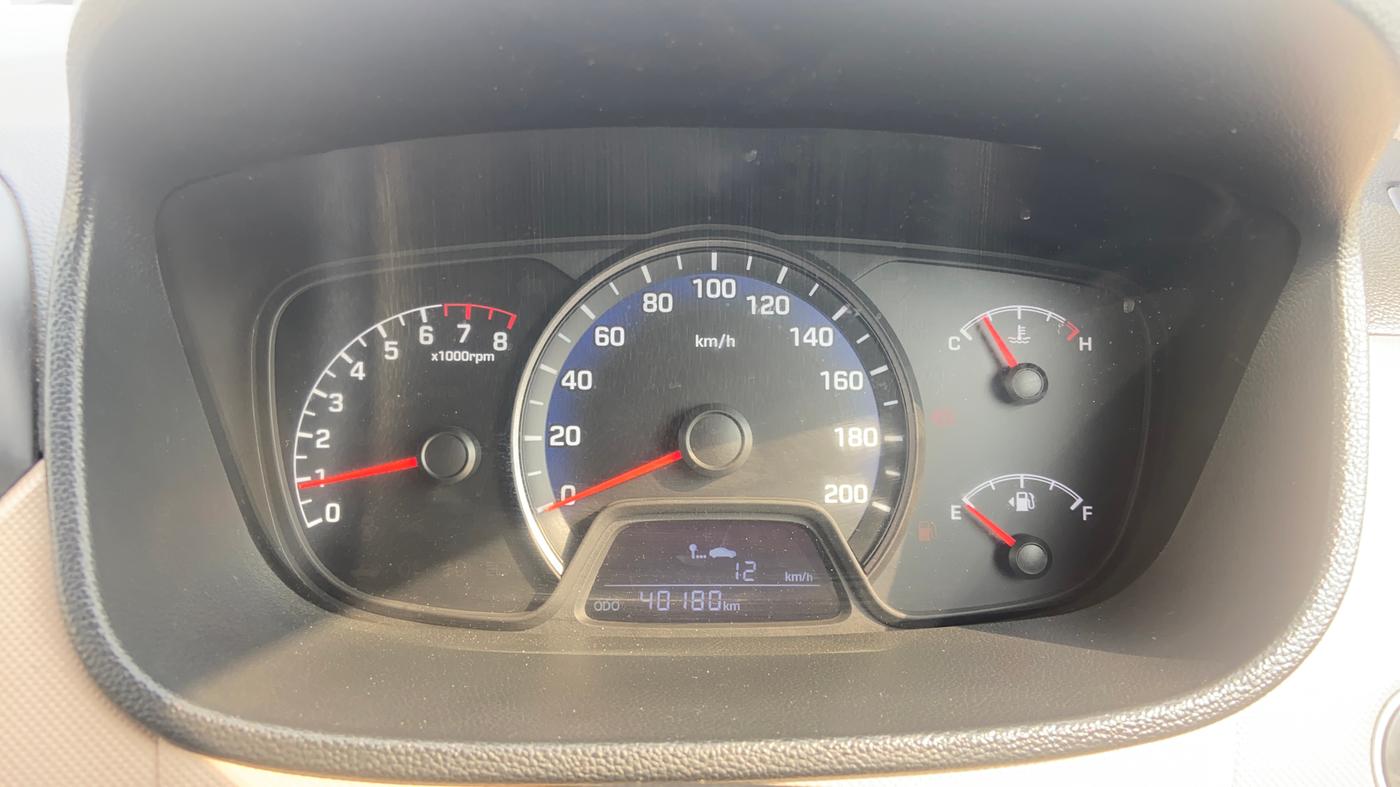 2014 Hyundai Xcent SX 1.2 (O), Petrol, Manual, 40,162 km, Odometer Image