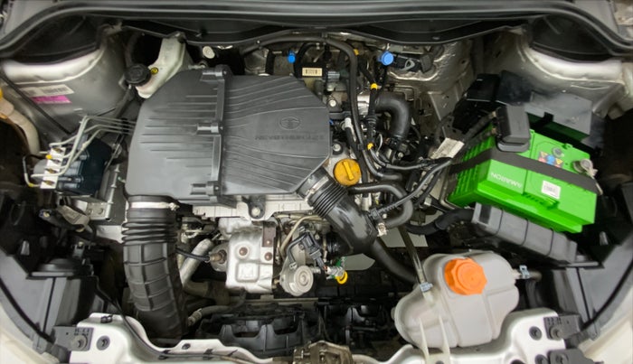 2015 Tata Bolt XT REVOTRON, Petrol, Manual, 22,846 km, Open Bonet