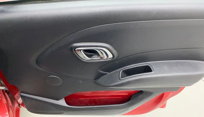 2018 Datsun Redi Go T(O) 0.8L LIMITED EDITION, Petrol, Manual, 50,352 km, Driver Side Door Panels Control