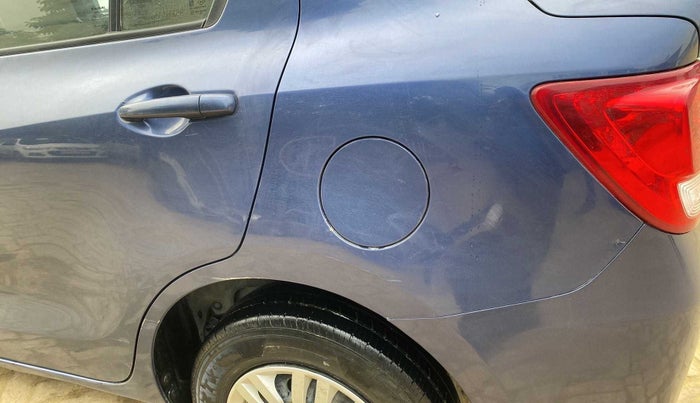 2017 Maruti Dzire VDI, Diesel, Manual, 87,744 km, Left quarter panel - Minor scratches