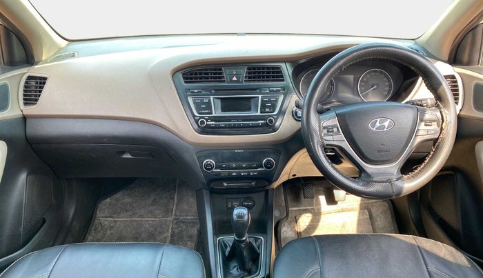 2015 Hyundai Elite i20 SPORTZ 1.2 (O), Petrol, Manual, 80,630 km, Dashboard