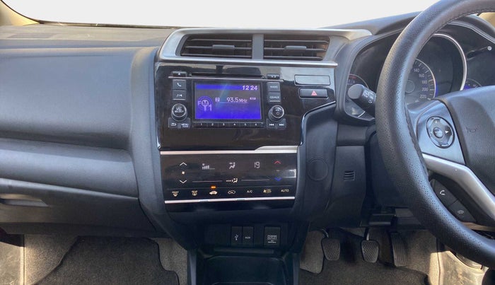 2017 Honda Jazz 1.2L I-VTEC V, Petrol, Manual, 87,185 km, Air Conditioner