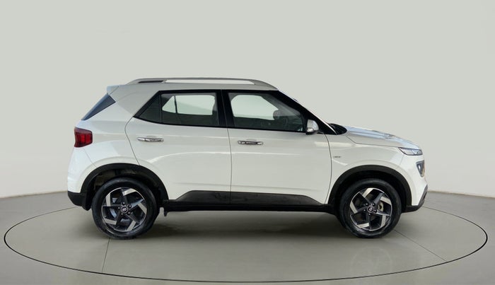 2019 Hyundai VENUE SX PLUS 1.0 TURBO DCT, Petrol, Automatic, 33,715 km, Right Side View