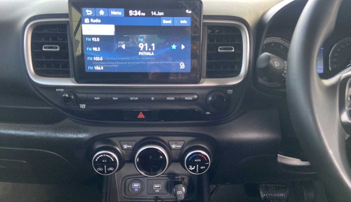 2019 Hyundai VENUE SX PLUS 1.0 TURBO DCT, Petrol, Automatic, 33,715 km, Air Conditioner