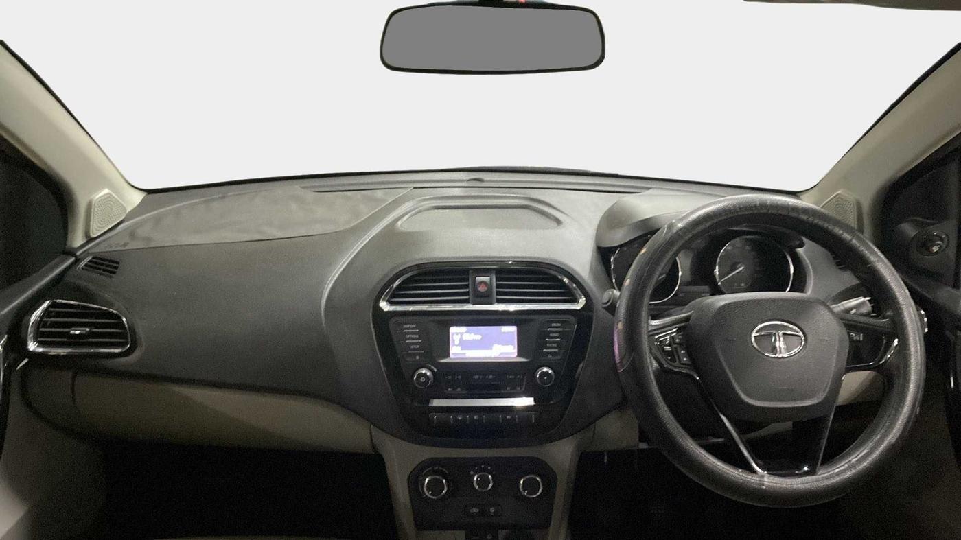 2018 Tata Tiago XZ PETROL, Petrol, Manual, 40,212 km, Dashboard