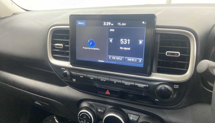 2019 Hyundai VENUE SX PLUS 1.0 TURBO DCT, Petrol, Automatic, 29,291 km, Infotainment system - GPS Card not working/missing