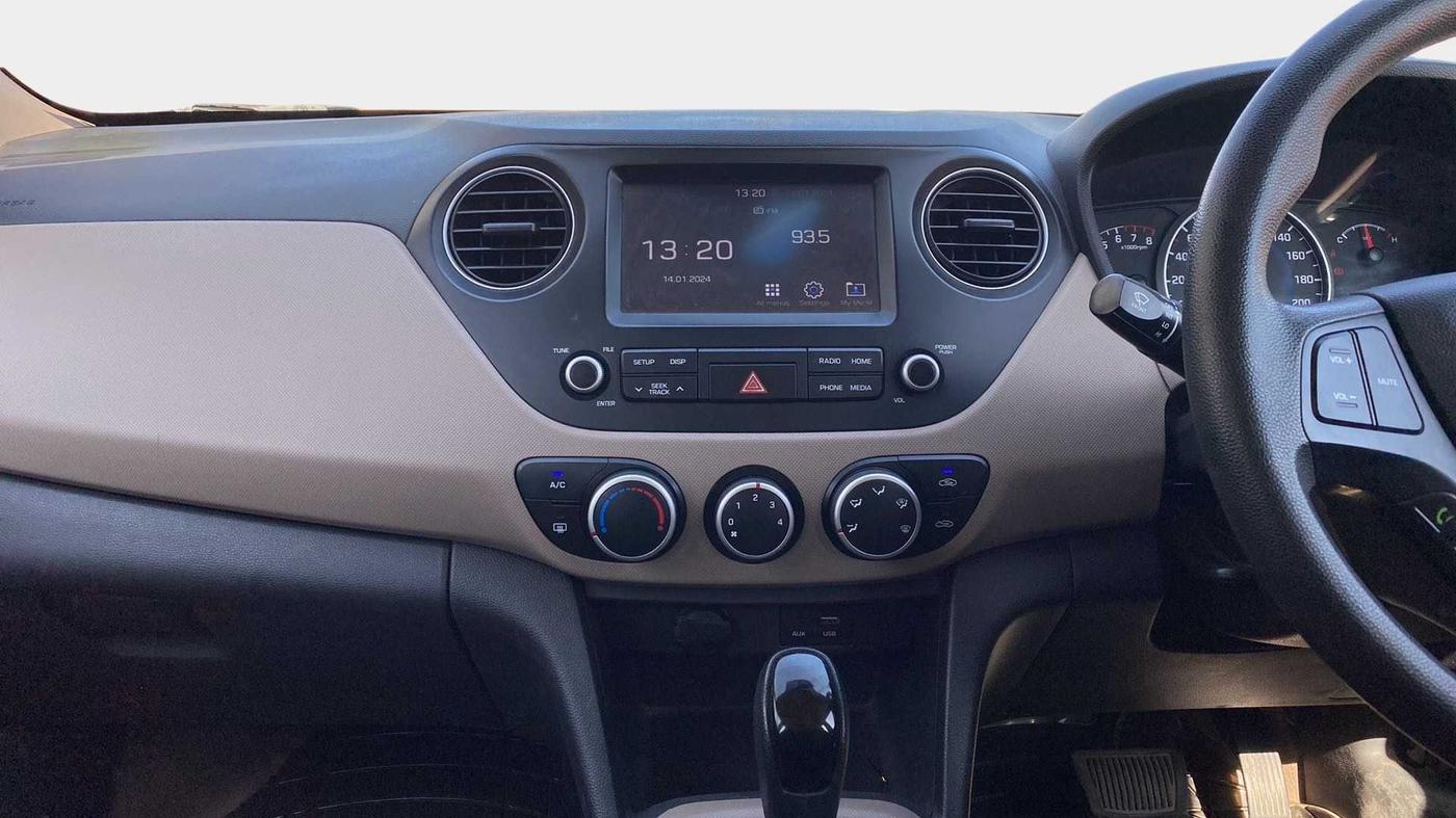 2017 Hyundai Grand i10 SPORTZ (O) AT 1.2 KAPPA VTVT, Petrol, Automatic, 55,629 km, Air Conditioner