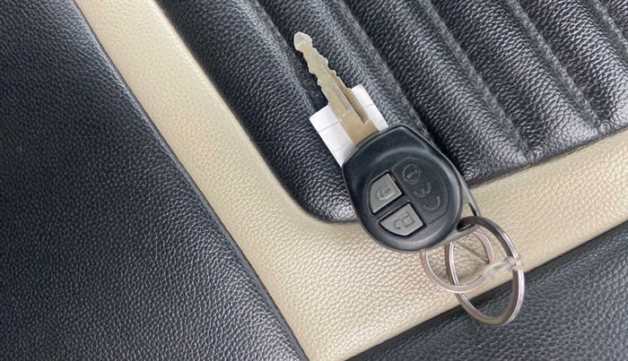 2019 Maruti New Wagon-R VXI 1.2, Petrol, Manual, 18,749 km, Key Close Up