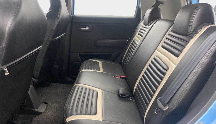 2019 Maruti New Wagon-R VXI 1.2, Petrol, Manual, 18,749 km, Right Side Rear Door Cabin