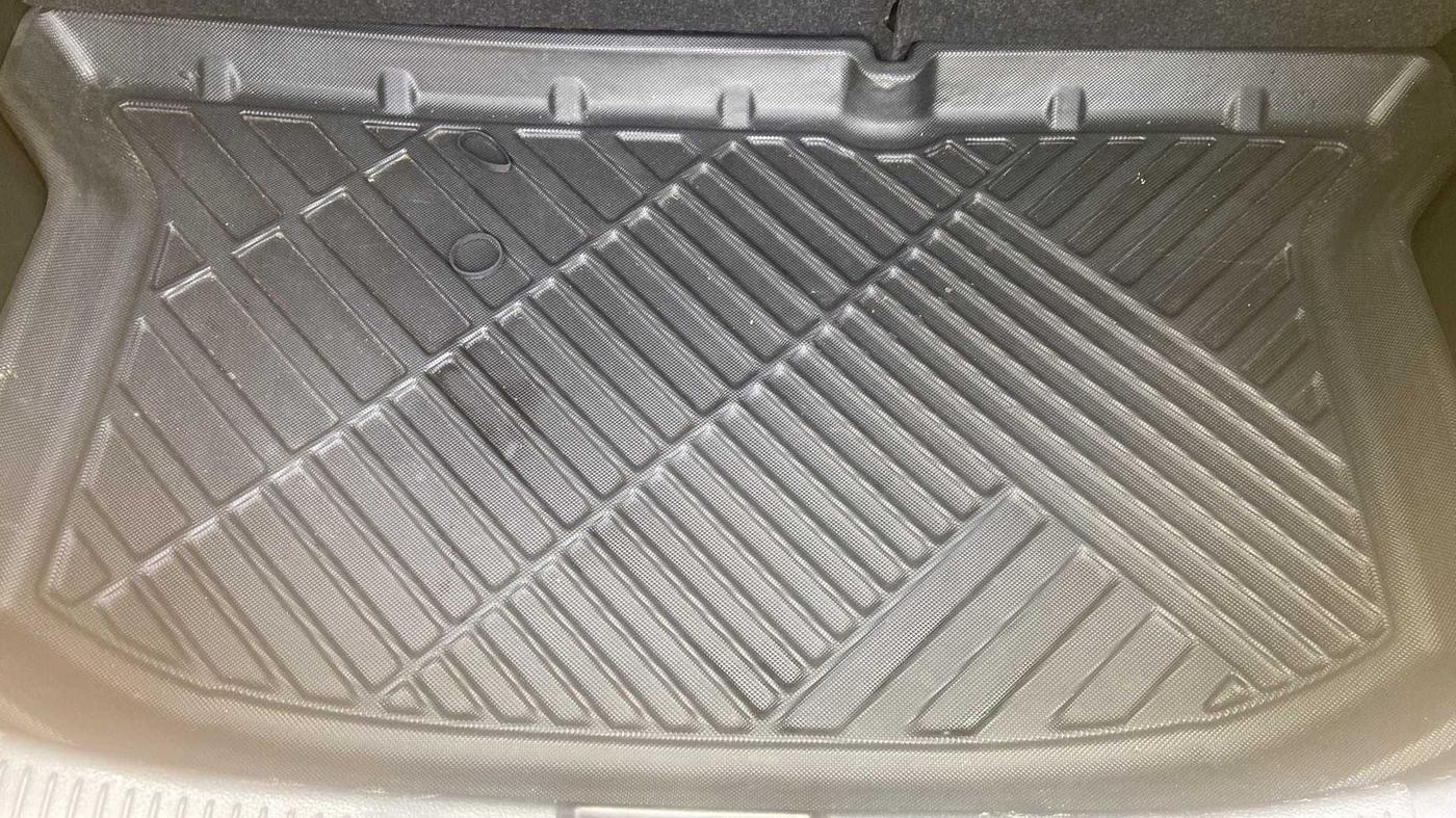 2020 Maruti IGNIS ZETA 1.2, Petrol, Manual, 16,270 km, Boot Inside