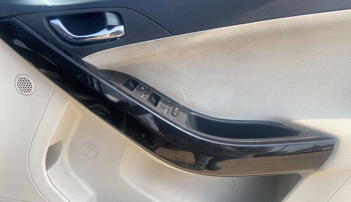 2020 Tata NEXON XZ PLUS (O) PETROL, Petrol, Manual, 15,206 km, Driver Side Door Panels Control