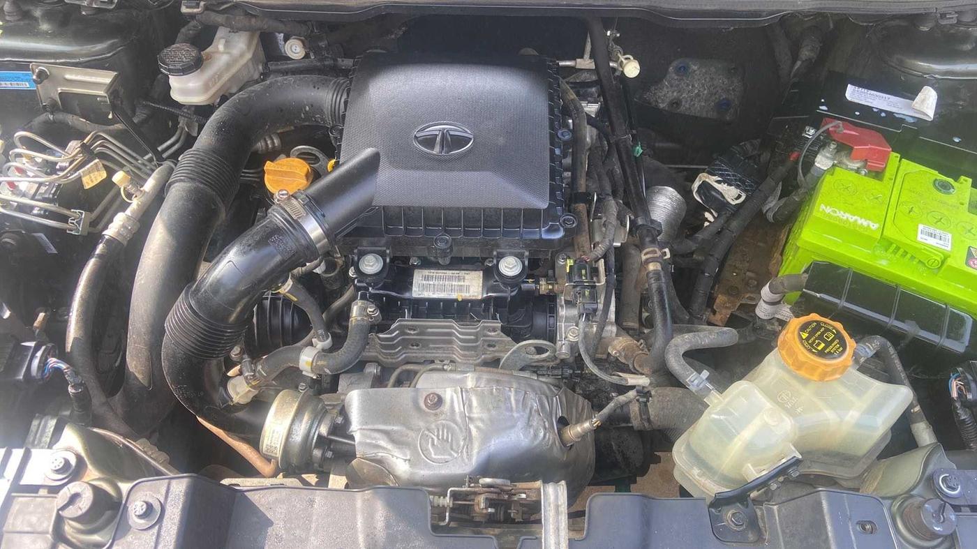 2020 Tata NEXON XZ PLUS (O) PETROL, Petrol, Manual, 15,206 km, Open Bonet