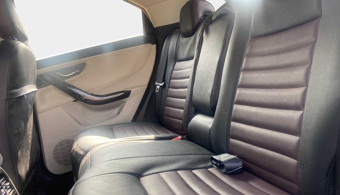 2020 Tata NEXON XZ PLUS (O) PETROL, Petrol, Manual, 15,206 km, Right Side Rear Door Cabin