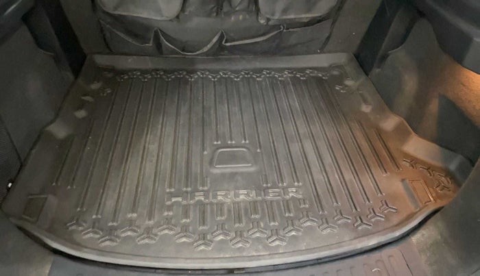 2019 Tata Harrier XZ 2.0L, Diesel, Manual, 78,112 km, Boot Inside