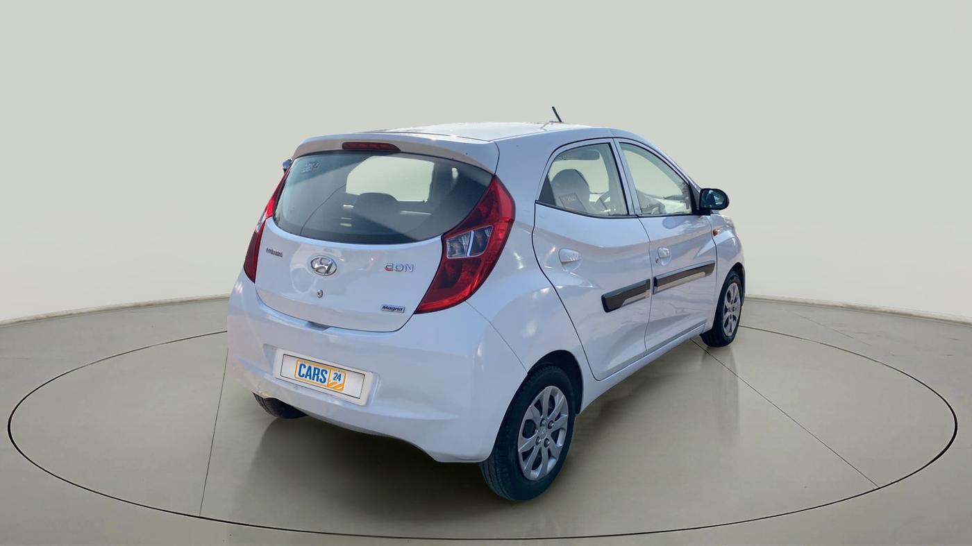 2016 Hyundai Eon MAGNA +, Petrol, Manual, 40,967 km, Right Back Diagonal