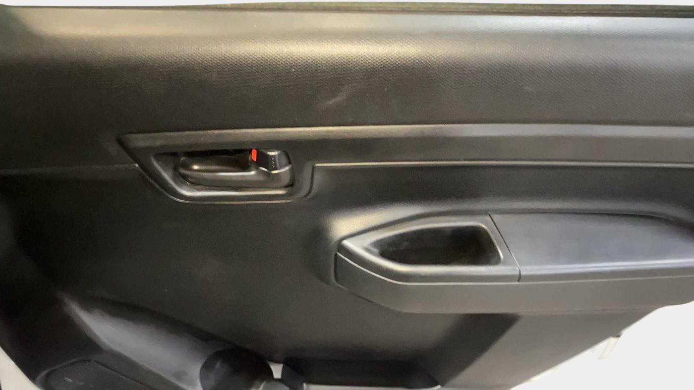 2022 Maruti S PRESSO VXI (O) AMT, Petrol, Automatic, 17,048 km, Driver Side Door Panels Control