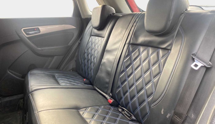 2018 Maruti Vitara Brezza ZDI, Diesel, Manual, 93,806 km, Right Side Rear Door Cabin