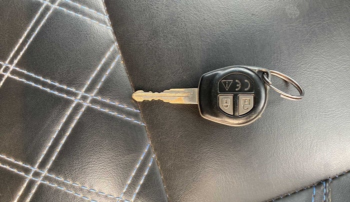 2018 Maruti Vitara Brezza ZDI, Diesel, Manual, 93,806 km, Key Close Up