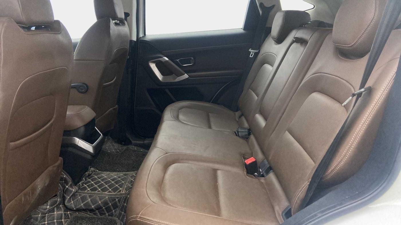 2021 Tata Harrier XZA PLUS 2.0L DUAL TONE, Diesel, Automatic, 34,543 km, Right Side Rear Door Cabin