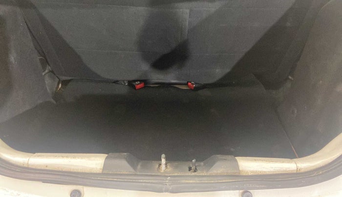 2017 Tata Tiago XTA PETROL, Petrol, Automatic, 32,714 km, Boot Inside