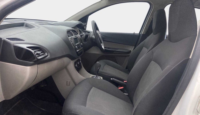 2017 Tata Tiago XTA PETROL, Petrol, Automatic, 32,714 km, Right Side Front Door Cabin